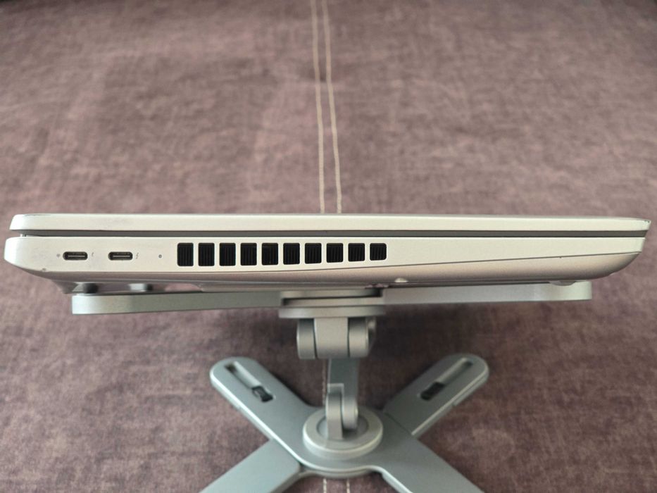 Dell Precision 3591 (15,6" FHD/ 165H/ 32 DDR5/ 512 SSD/ Nvidia RTX 500 Ada)