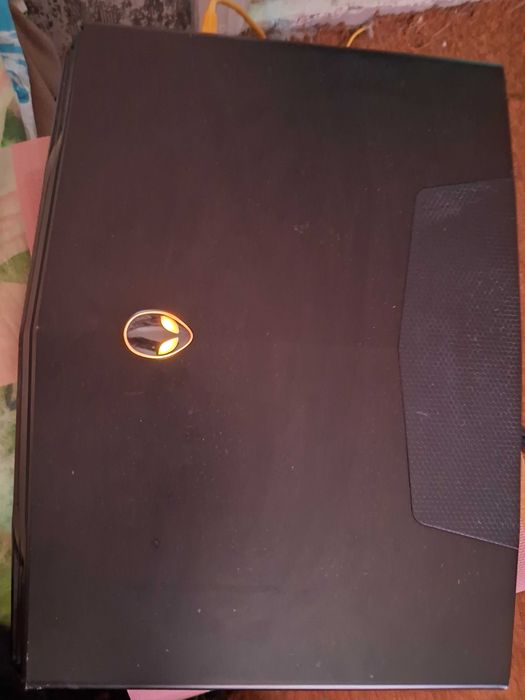 Ноутбук Alienware