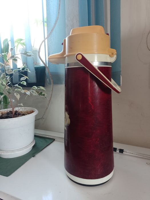 Термос для горячей воды