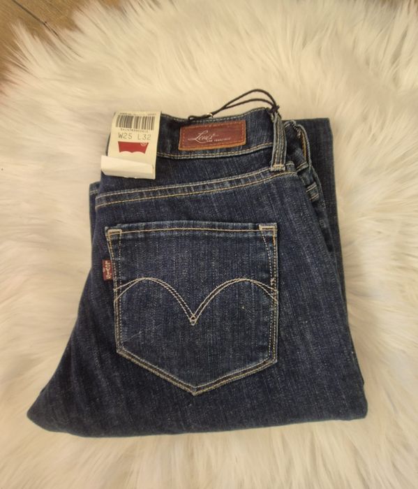 Spodnie dżinsy jeansy niebieskie nowe proste damskie Levis