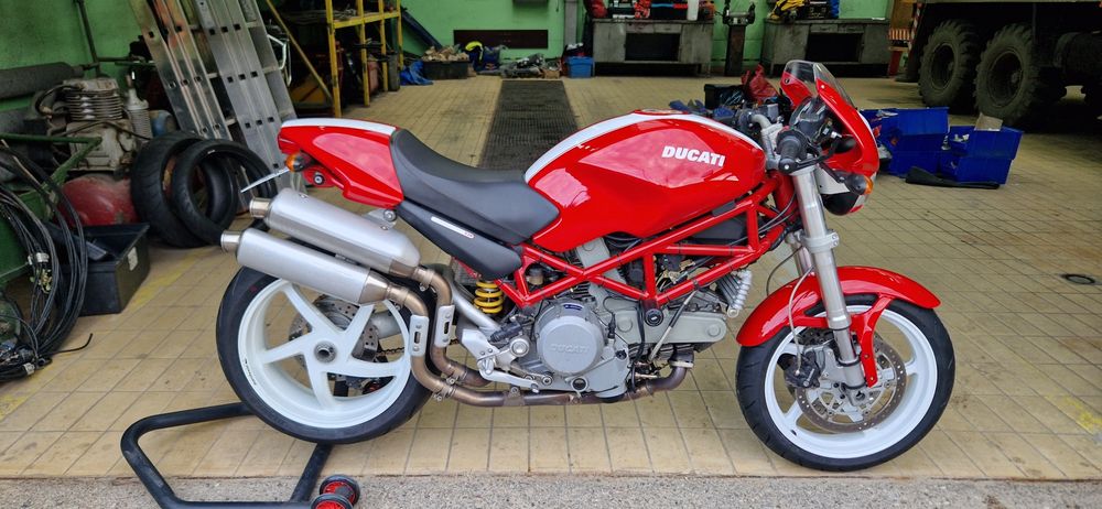 Ducati Monster S2R 800