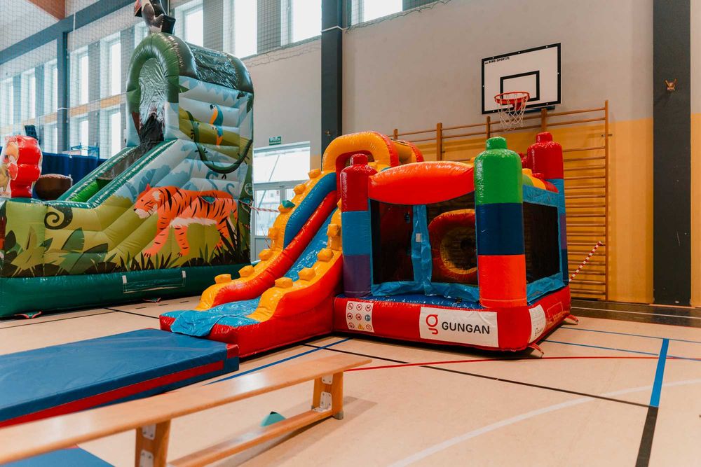 Wynajem zamków dmuchanych, dowóz, gratisy ANIMACJA PIANA PARTY