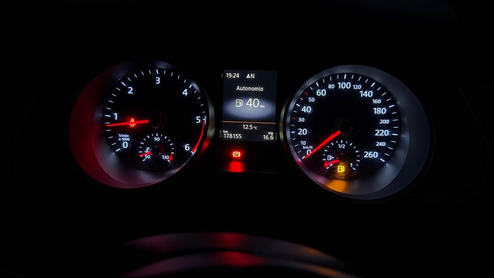 VW Passat 2.0cc 150cv muito bom