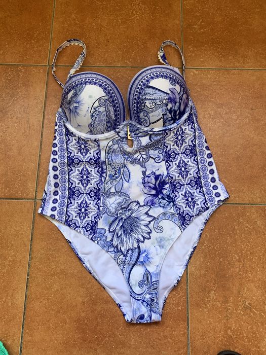 Цільний купальник resort 14 р.