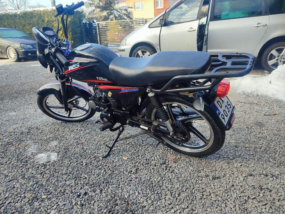 Motocykl Benzer 125 . 2015 / 2018 rok. Ładny . Zamiana