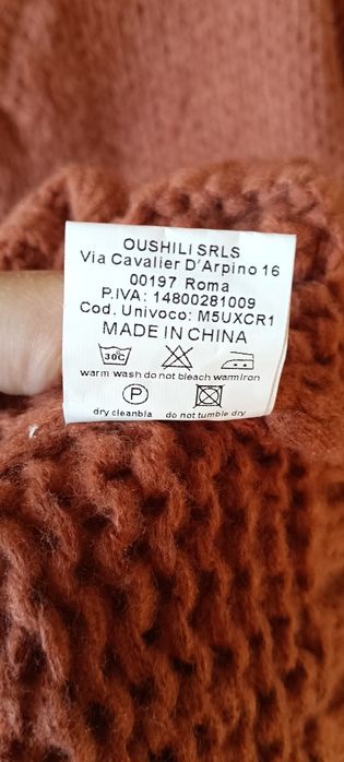 Super sweter z cudnymi rękawami