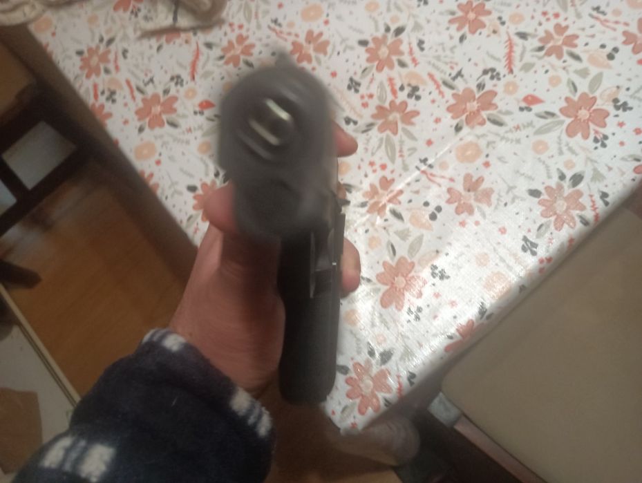 Pistola airsoft replica full metal