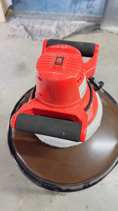 Maquina de polir  como nova nunca trabalhou