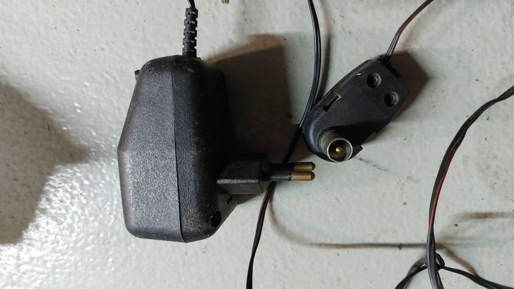 Zasilacz antenowy 12V