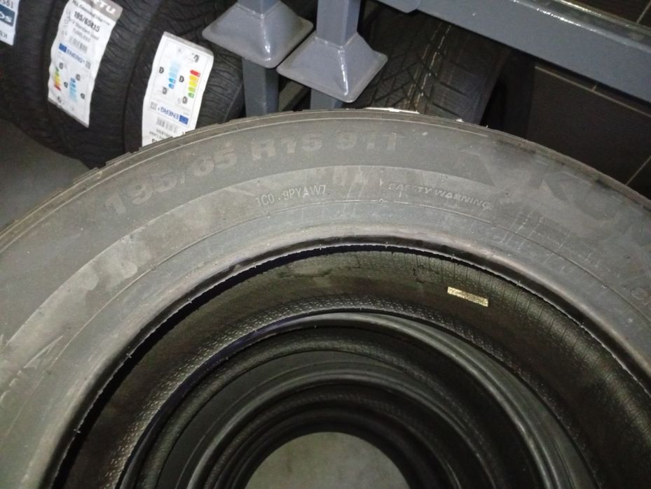 Opona Kumho 195/65R15 91T