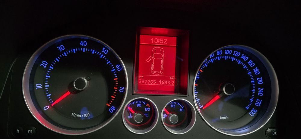 Vw golf V GTI DSG 200CV