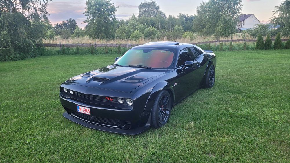 Dodge Challenger