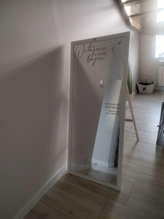 Lustro z napisem na ślub