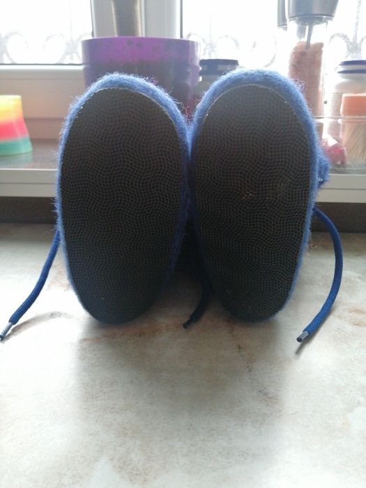 Детские новые Чуни,сапожки, тапочки