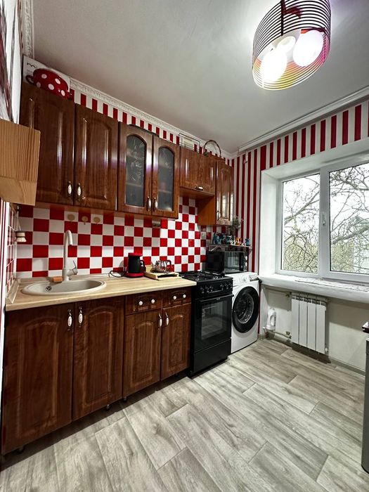 1 к. кв. в центре,ул.Данченка!!!