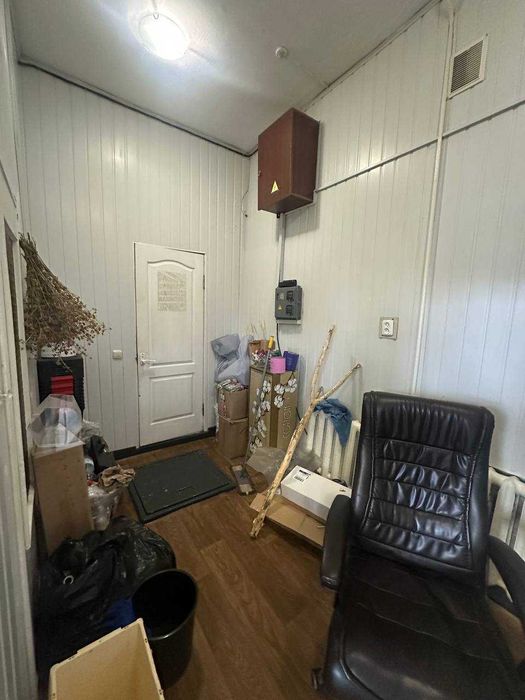 БОЯРКА 53м2 Здам КУТОВЕ приміщення з Панорамними вікнами біля ЗУПИНКИ