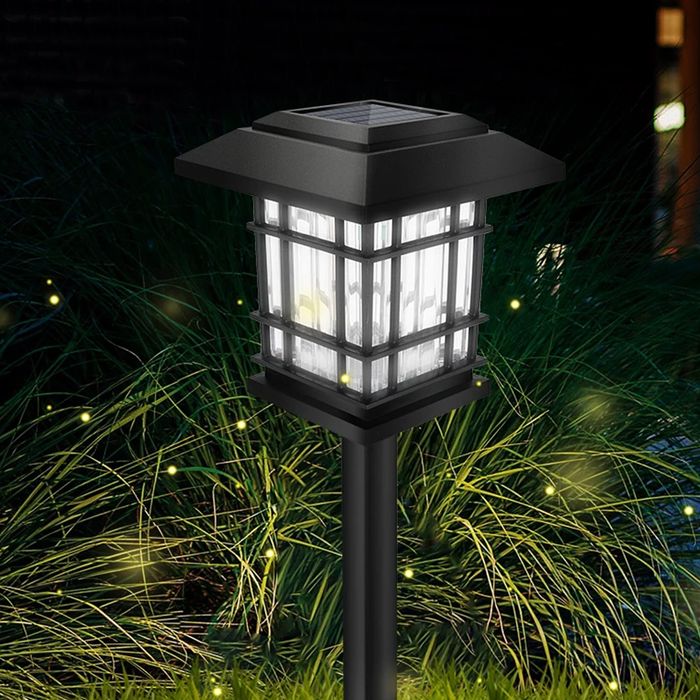Lampa solarna domek wbijana