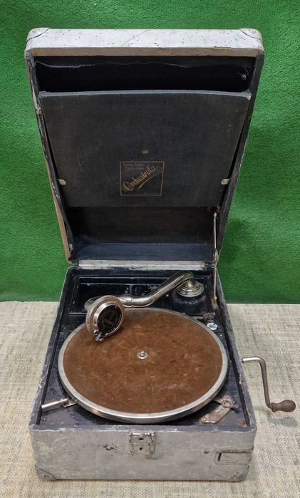 Patefon Pillard Orchestrola