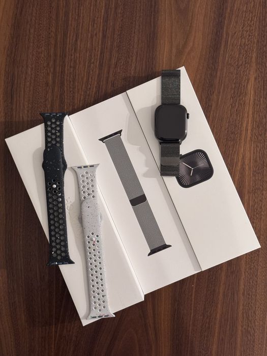 Apple Watch Series 10 GPS + Cellular 46mm