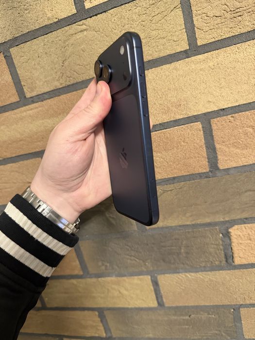 iPhone 17 Pro Max 256Gb. ( Deep Blue )