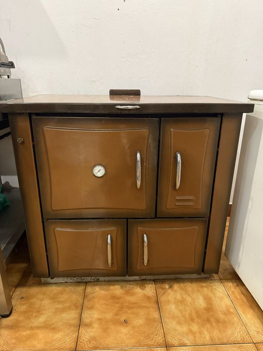 Fogão a lenha em otimo estado