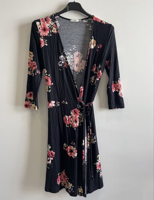 Black floral dress (Bershka, size M)