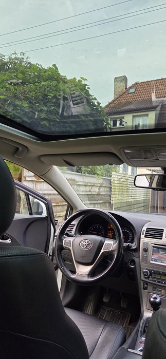 Sprzedam Toyota Avensis