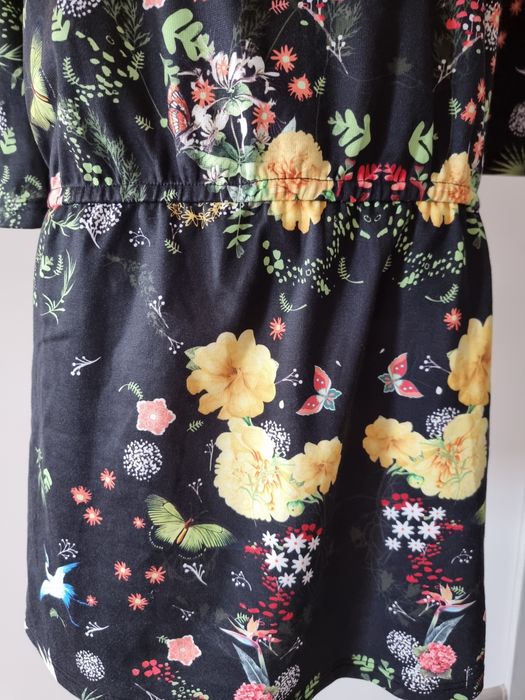 Sukienka firmy House