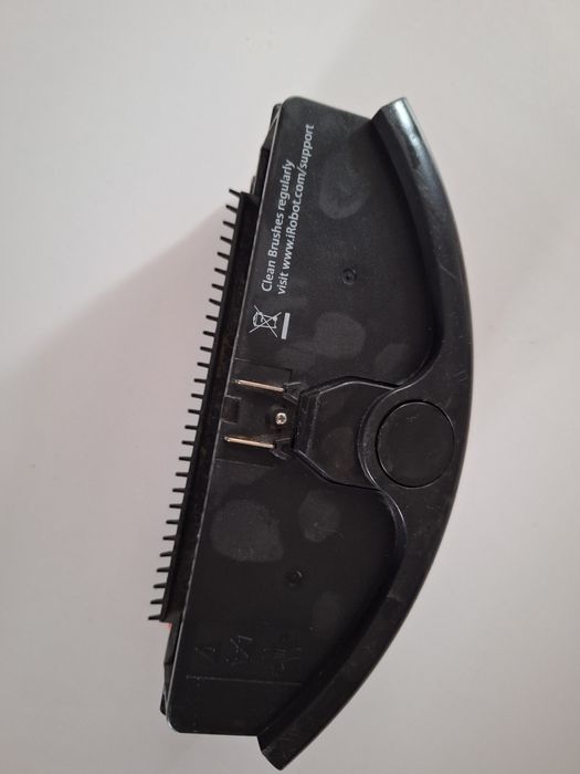 Pojemnik na brud , kurz  iRobot roomba