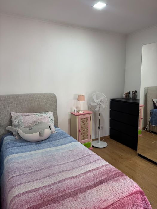 Quarto em Moscavide