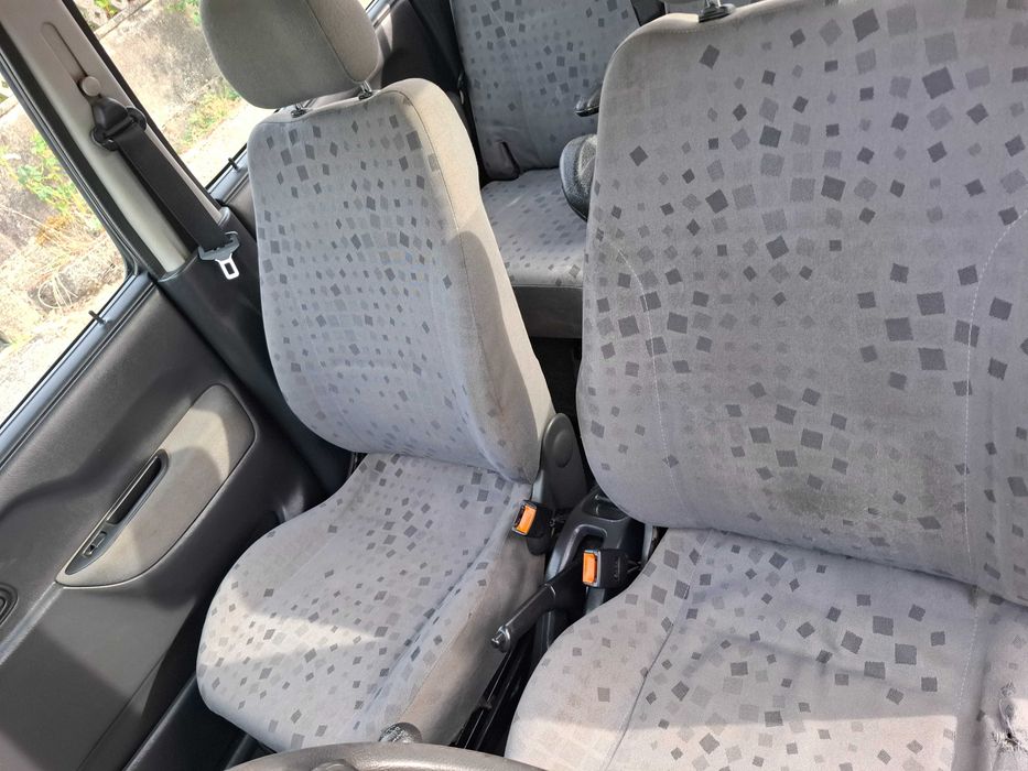 Opel agila motor 1.0 muito económico