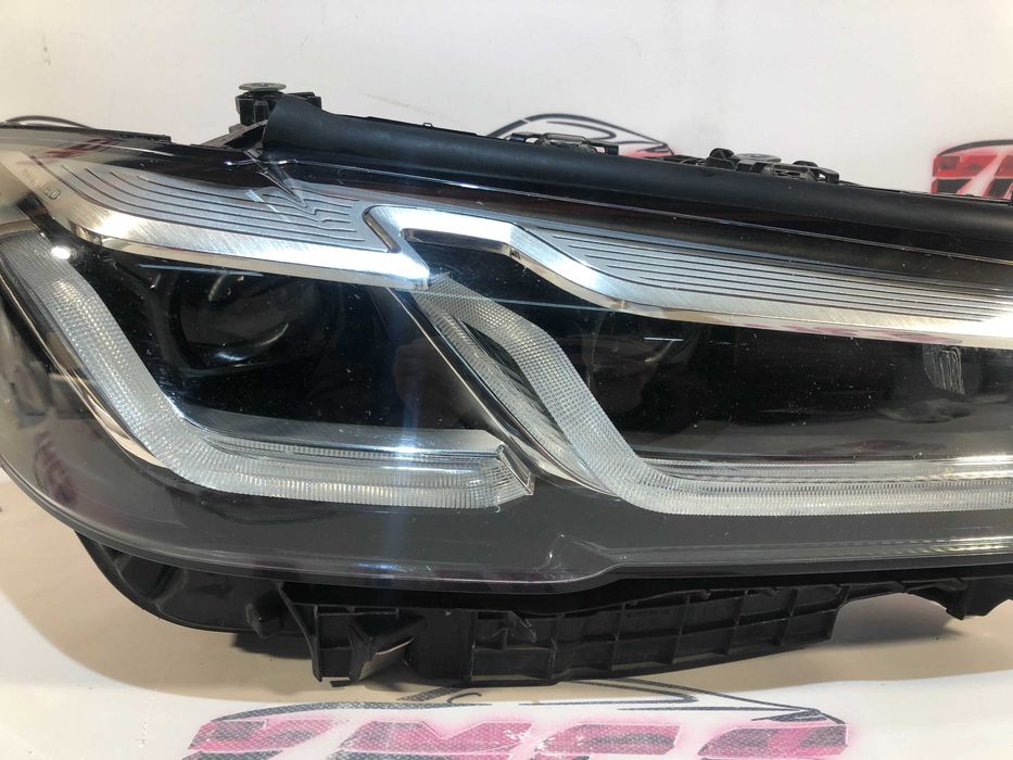 Farol Frente Otica BMW G30 G31 SERIE 5 Direito Original
