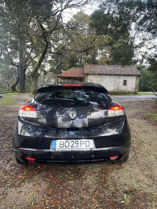 Renault Megane 3 Coupé 1.6 dCi Bose Edition — photo 5