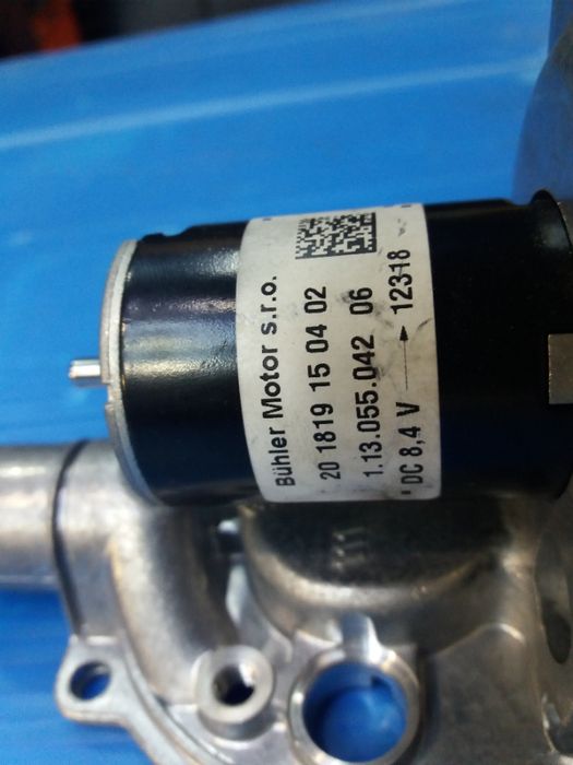 Нагнетатель воздуха Eberspaecher Hydronic .