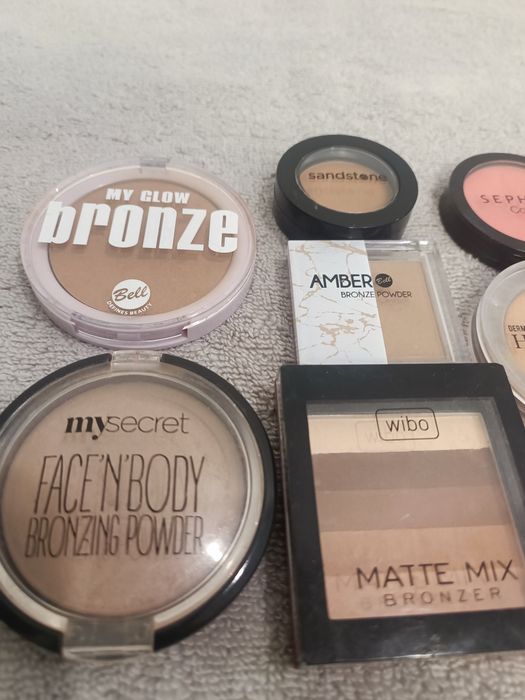 Zestaw do twarzy bronzery róż rozświetlacze sephora sandstone artdeco