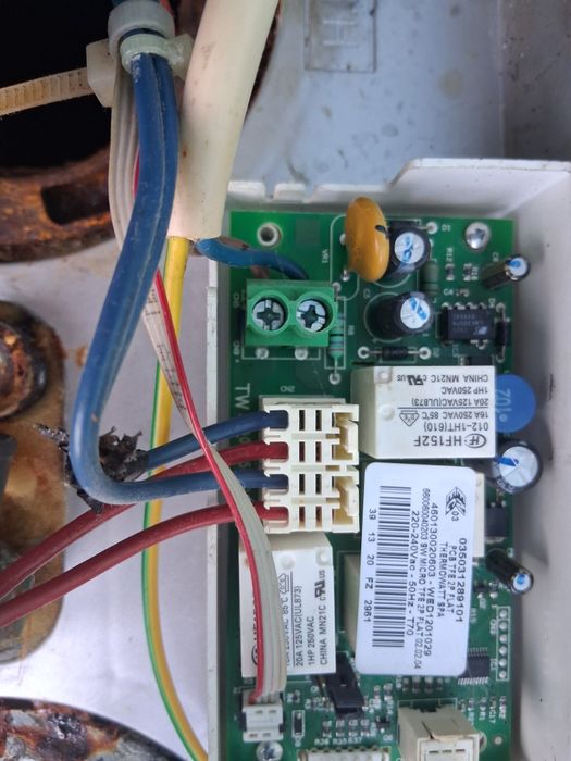 Бойлер Ariston 80 літрів