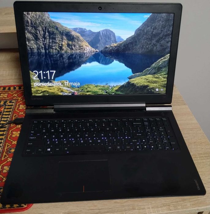 Laptop Lenovo 700 15-ISK gtx950 8gb ram