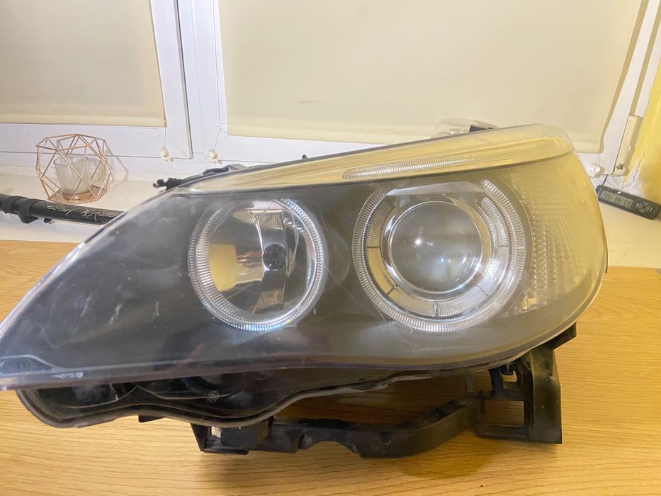 Lampa prawa przednia Xenon BMW E60/61