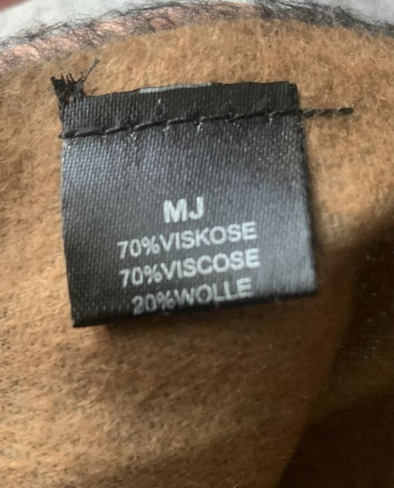 Piękny  viskozowy szal  z dodatkiem kaszmiru