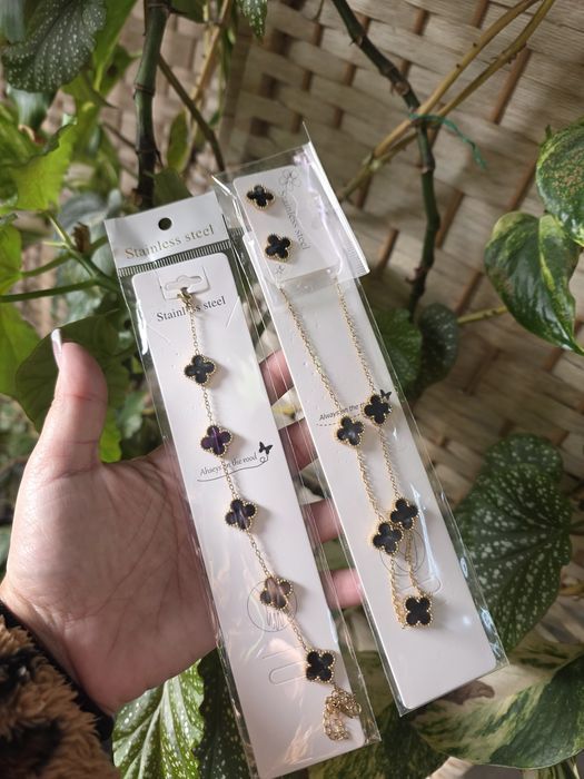 Conjunto Trevo Madrepérola -e um em preto Stainless Steel