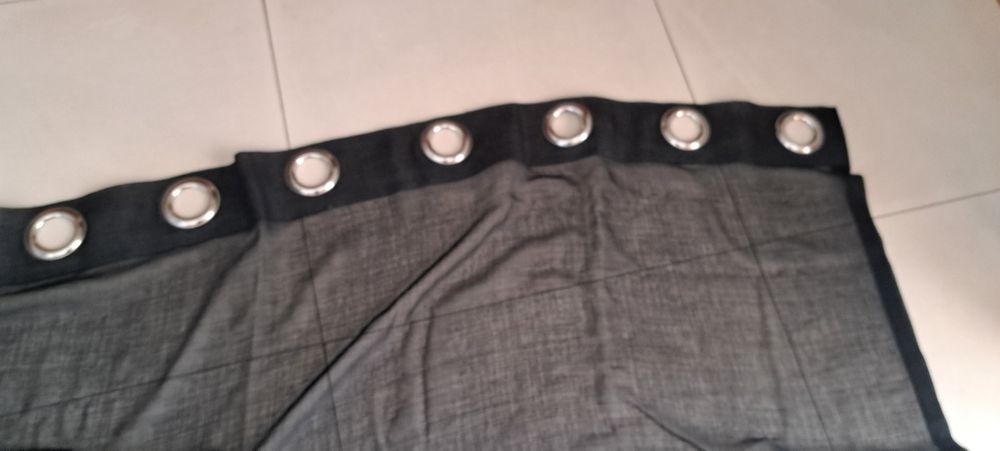 Cortinas com argolas incorporadas