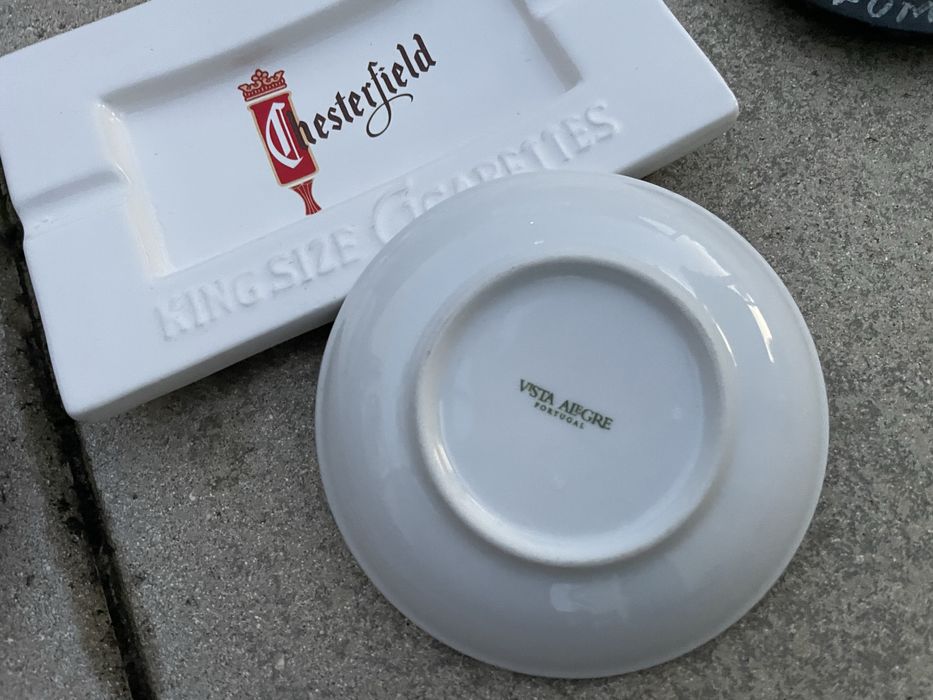 Cinzeiros com publicidade