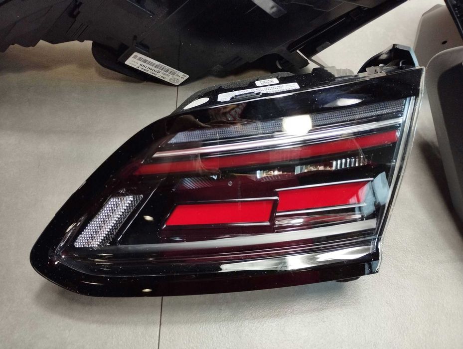 Volkswagen Arteon Ліхтар Ліхтарі задні рестайл