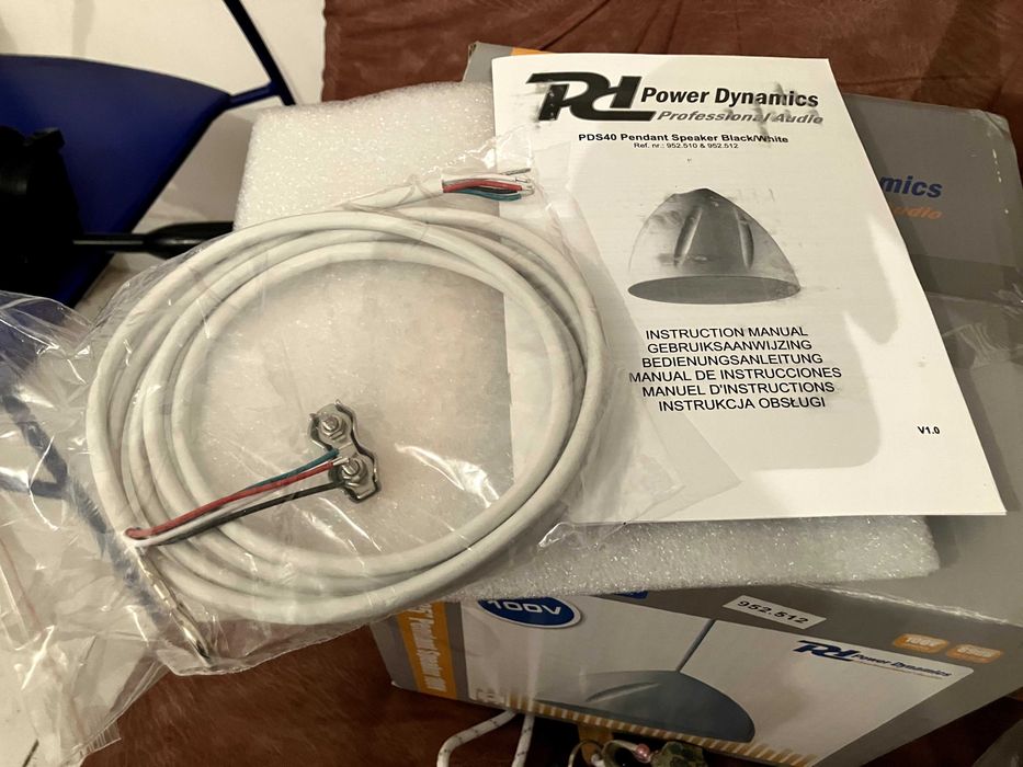 2 Colunas de tecto pendentes 100v PowerDynamics PDS40W Novas