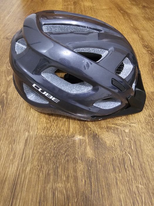 Велосипедний шолом Cube