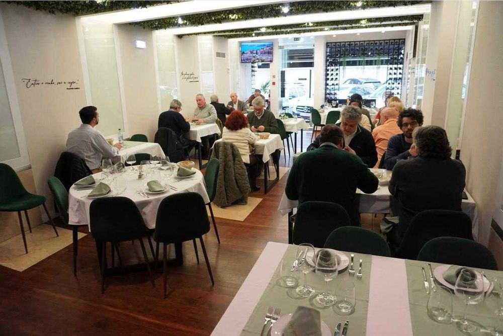 Restaurante em Linda-a-Velha | 20 Anos de Sucesso | Totalmente Equipado