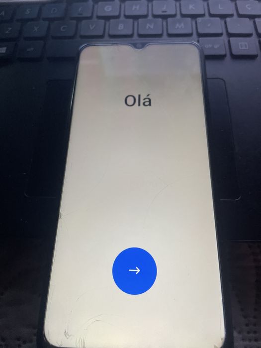 Telemovel oppo e muito bom estado