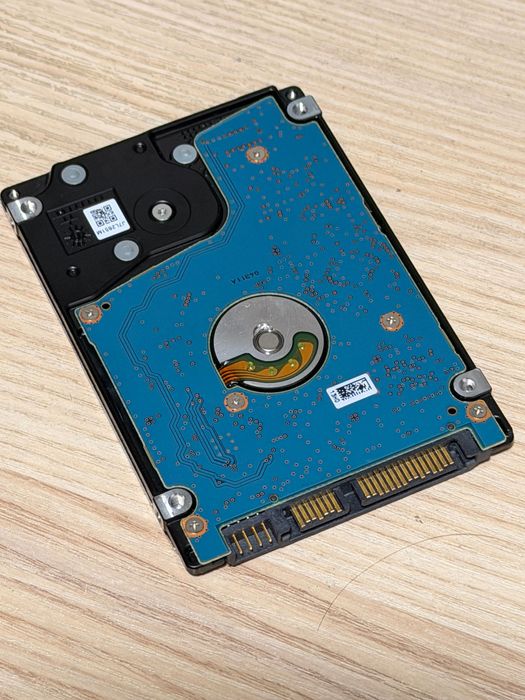 toshiba mq04abf100 - Купити електроніку - Ціни на OLX.ua