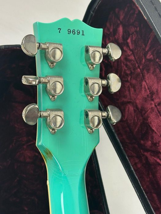 Gibson Les Paul Custom Shop Catalina “GoodWood Era” Cascade Green 1997 (ebony, 3500$)