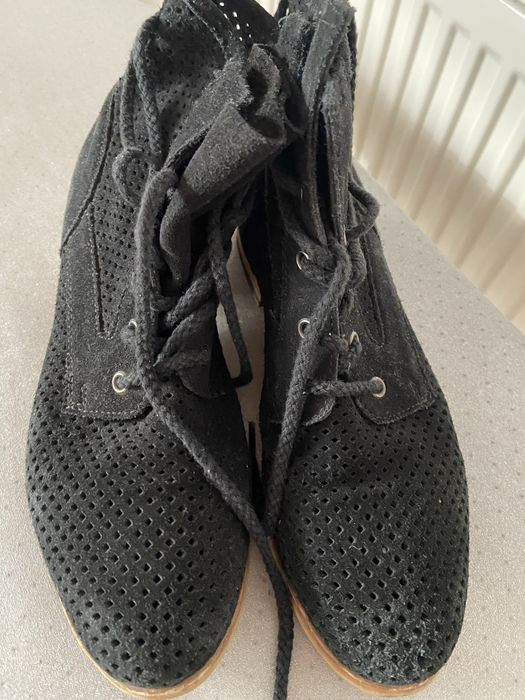 Buty wojas azurowe